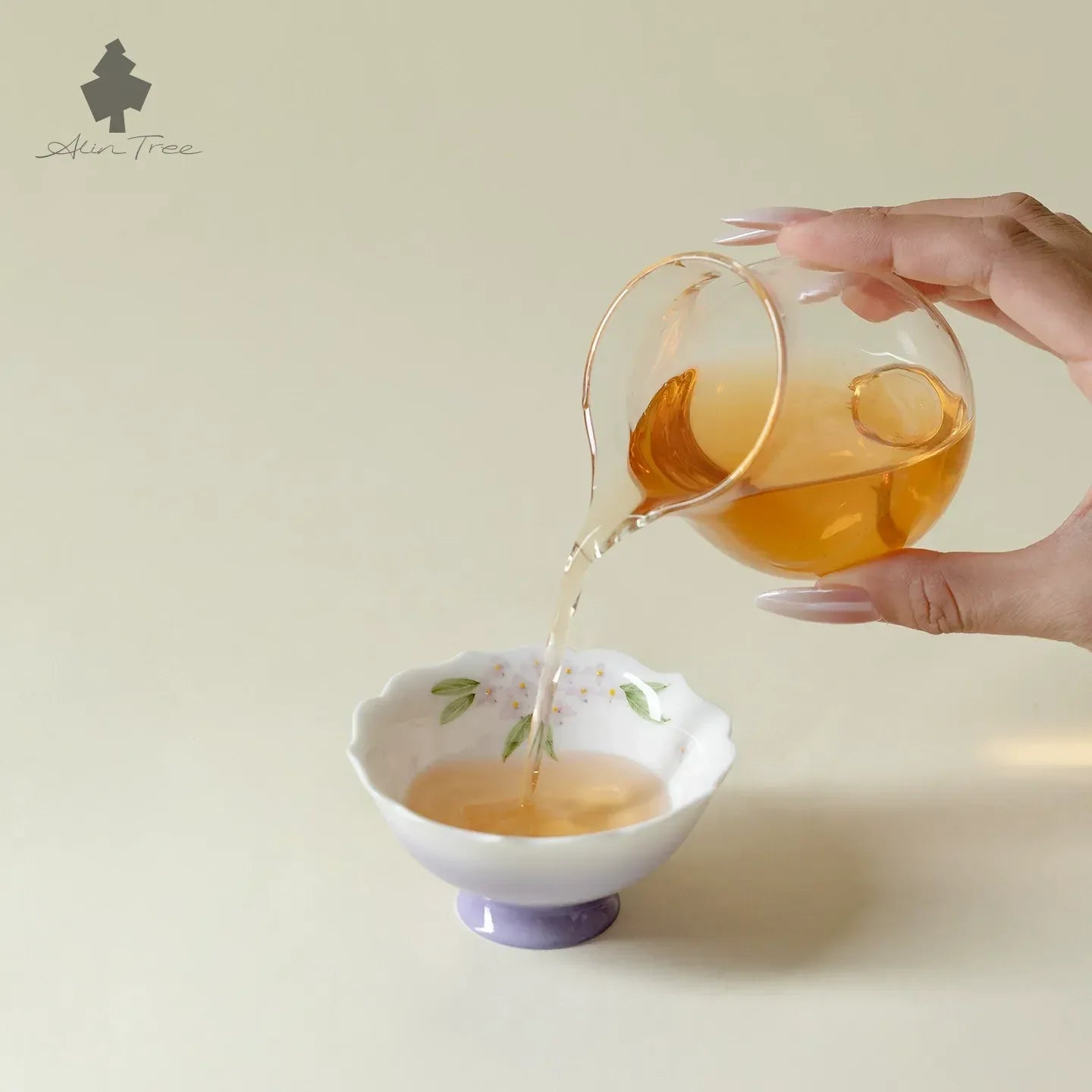 Hand-Painted Hydrangea Glow Jade Clay Tea Cup (70ml/50ml) - AlinTree