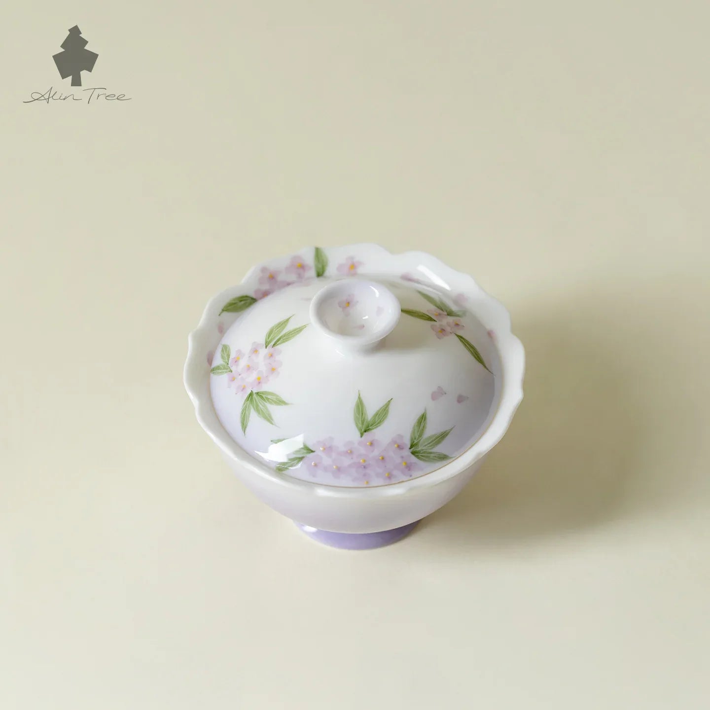 Hand-Painted Hydrangea Glow Jade Clay Gaiwan (130ml) - AlinTree