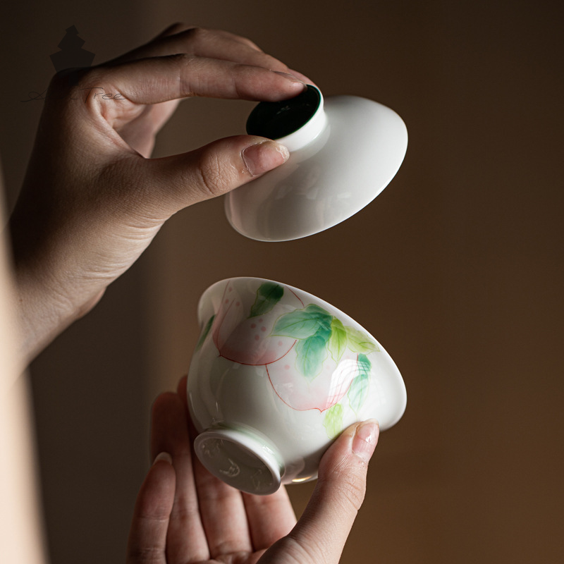 Peach Blush Collection – Hand-Painted Peach Motif (Gaiwan)