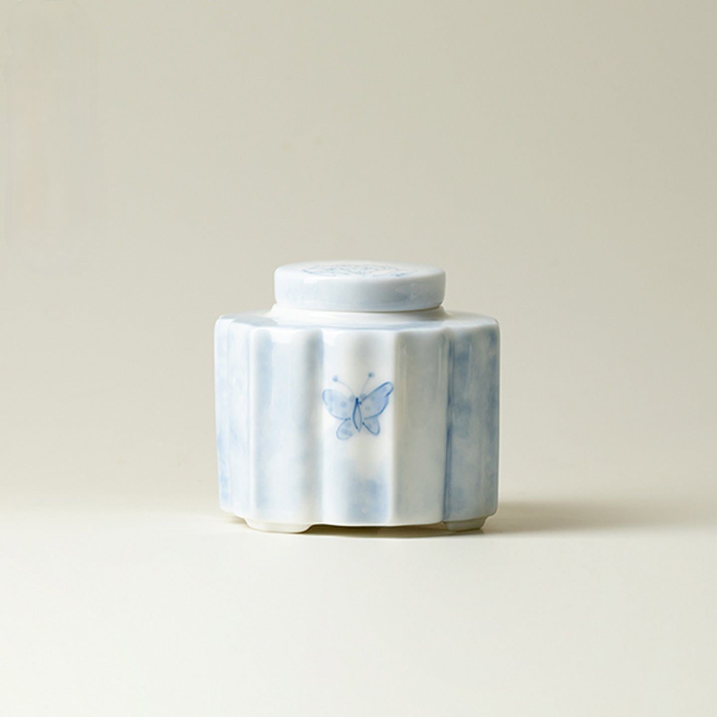 Hand-Painted Blue & White Butterfly Petal Travel Ceramic Tea Canister (180ml)