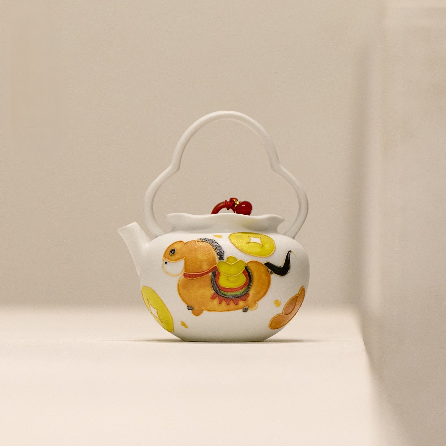 Hand-Painted Fortune Horse Snowflake White Bail-Handle Ceramic Teapot (160ml)