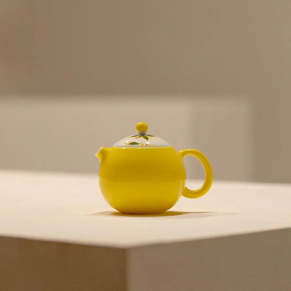 Imperial Yellow Hand-Painted Osmanthus Teapot - AlinTree