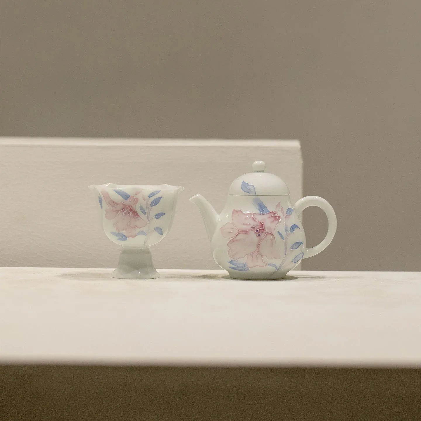 Hand-Painted Jade Clay Arita-Style Lily Collection(Select Item) - AlinTree