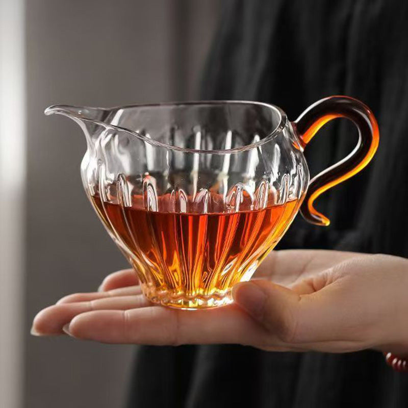 “Moon-Gazing” Glass Fairness Cup