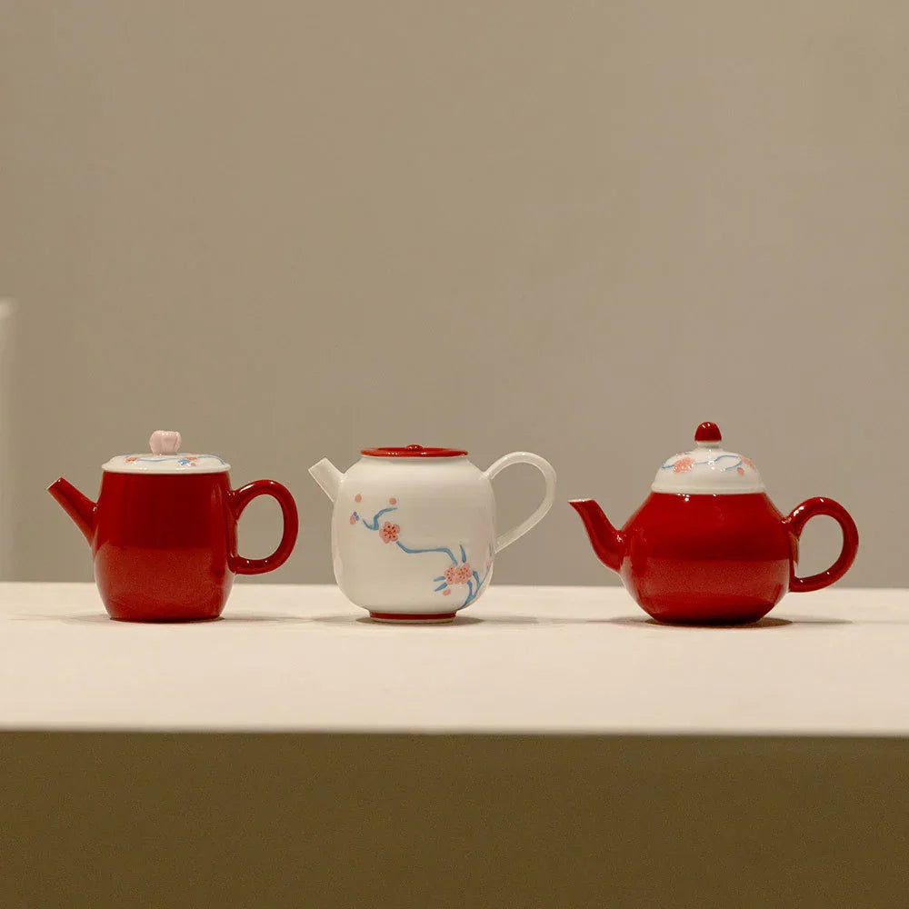 Red Glaze Raised Ice Plum Hand-Painted Suxin Teapot 140ml - AlinTree