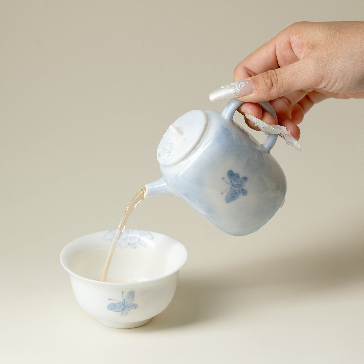 Hand-Painted Butterfly & Flower Square Porcelain Teapot (150ml)