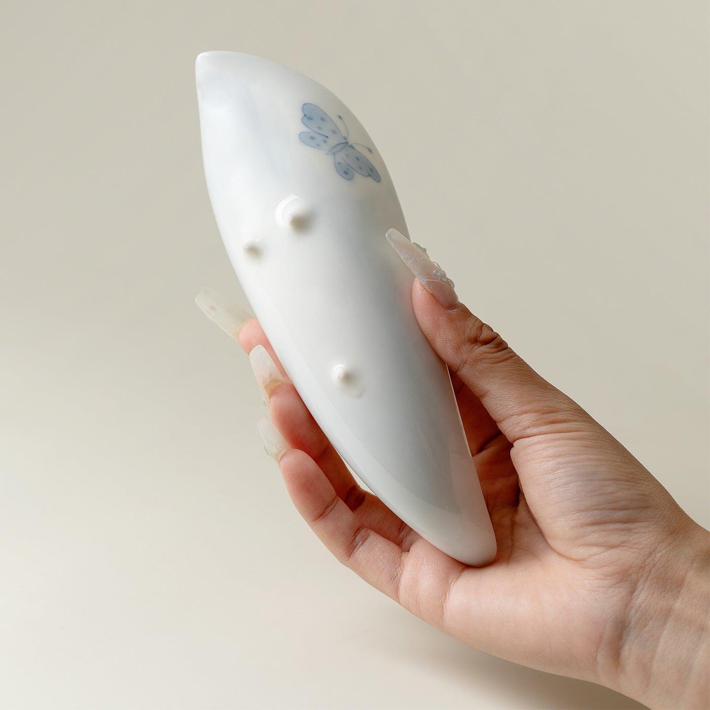 Hand-Painted Butterfly & Floral Jade Porcelain Tea Scoop (Cha Ze)