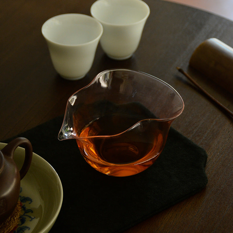 Gourd-Shaped Glass Fairness Cup