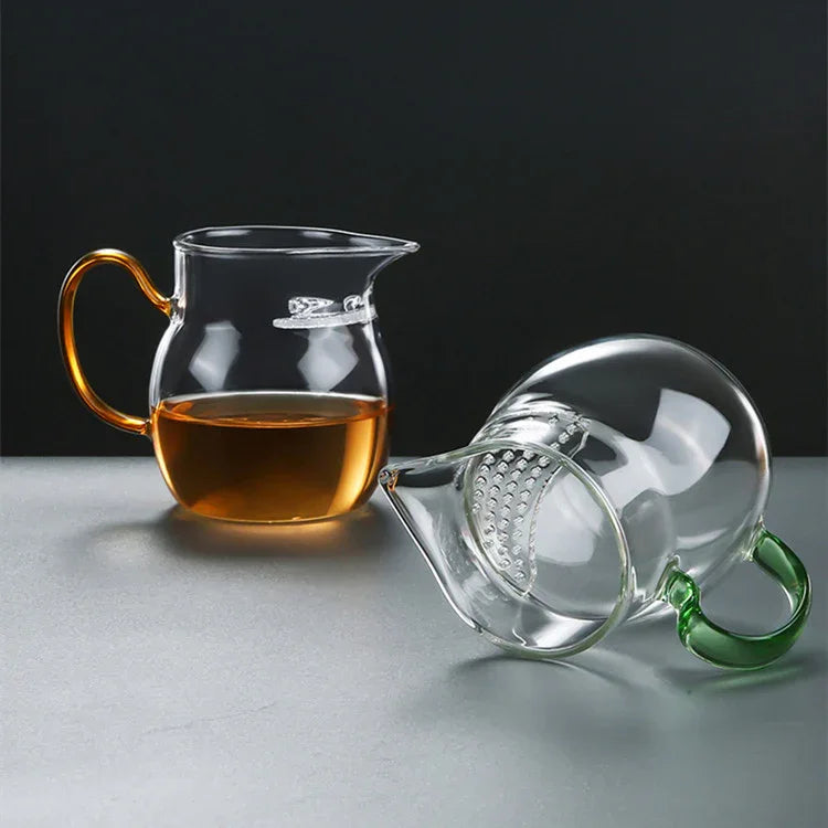 Large-Belly Clear Glass “Crescent Moon” Fairness Cup - AlinTree