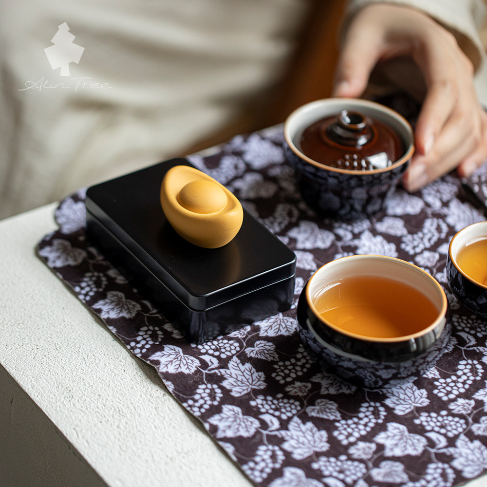 Gourd-Shaped Travel Tea Set